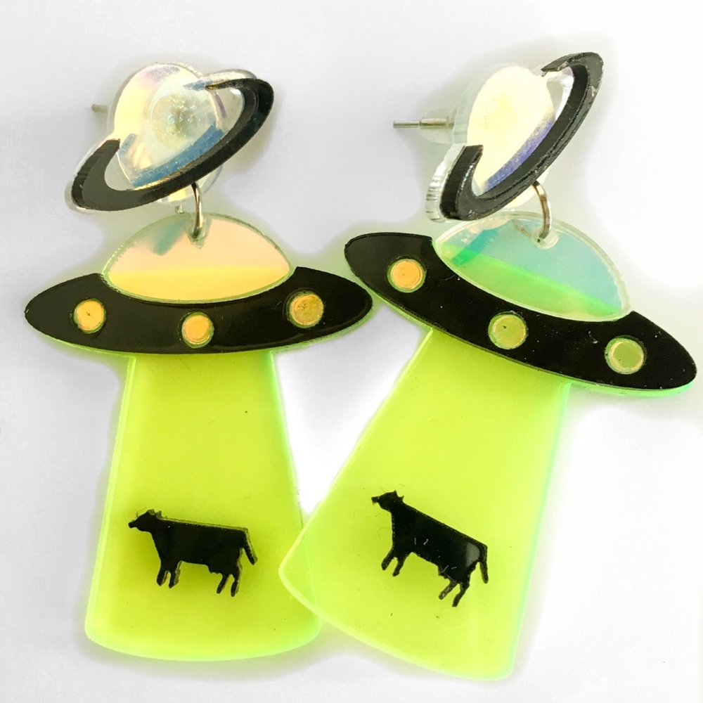 🛸 UFO 🛸 Alien Abduction Earrings 👽 🐄